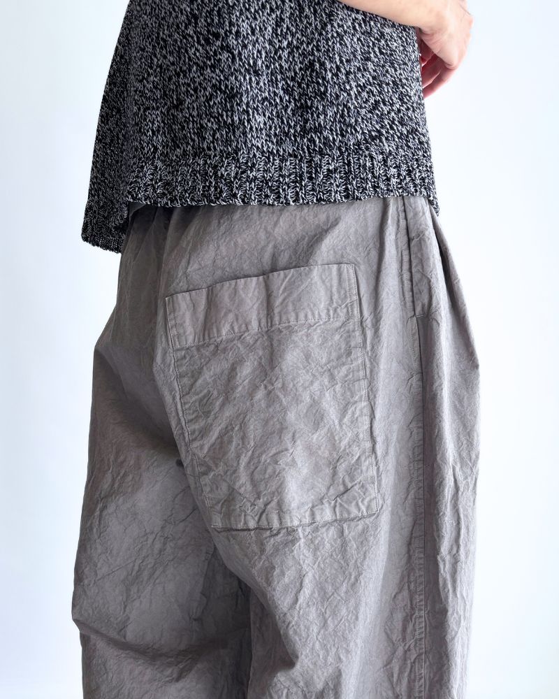 Garment dyed pants in Gray