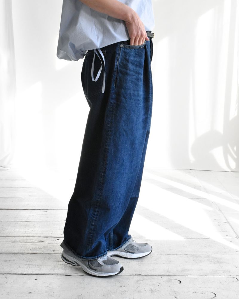 Wide Denim Pants in Indigo