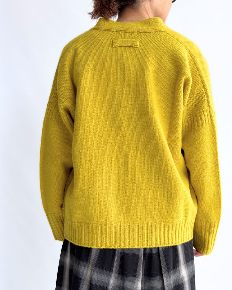 JANE V-neck Cardigan in Yellow