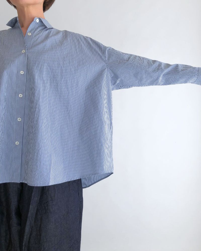 Regular Collar Big Shirt in Sax/Navy