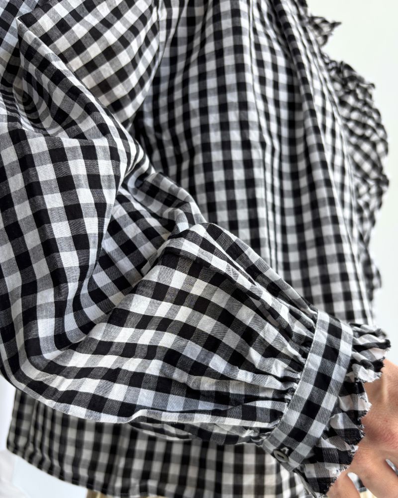 Frill Blouse in BlackCheck