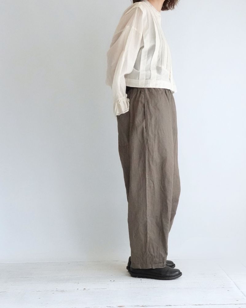 Airy Pintuck Lace Blouse in OffWhite