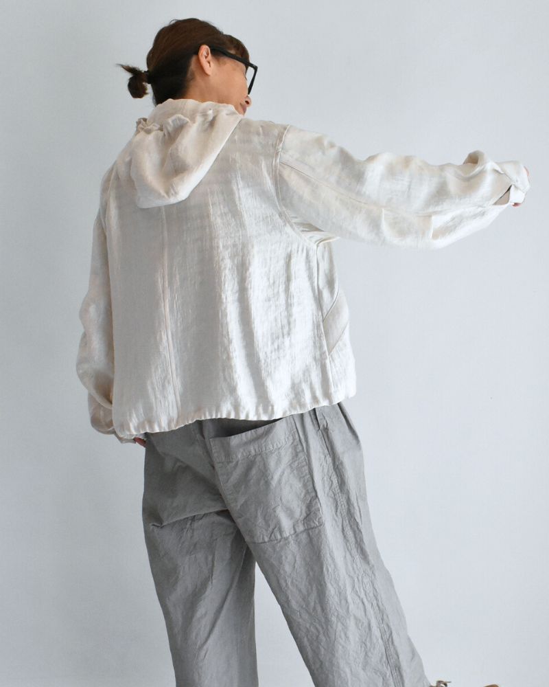 Shiny Hoodie Blouson in OffBeige