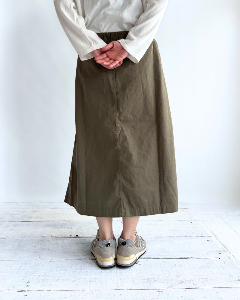 COTTON HERRINGBONE WASH EASY SKIRT in KhakiHerringbone