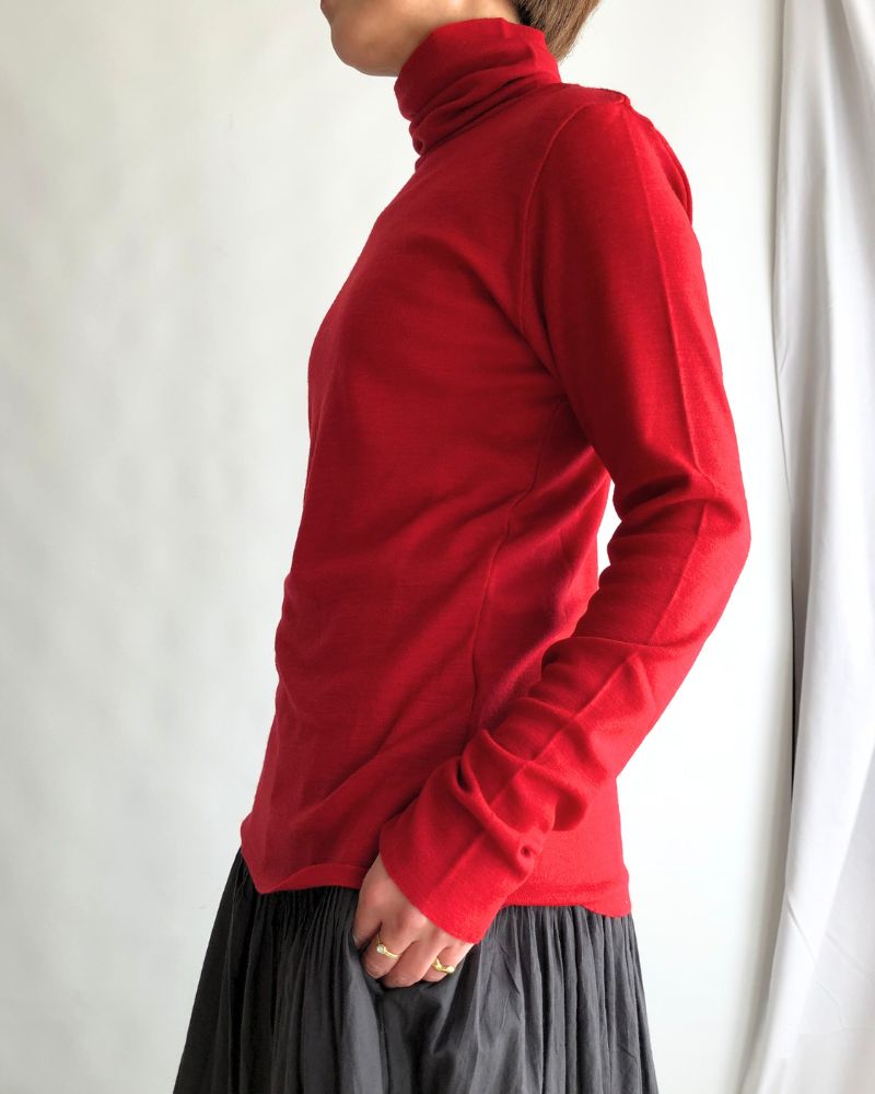 Slim fit high neck in Red