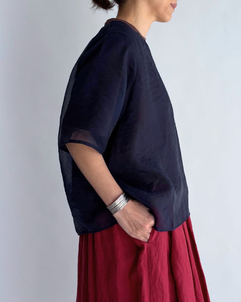 Sheer Layered Top ‘SAN’ in Navy
