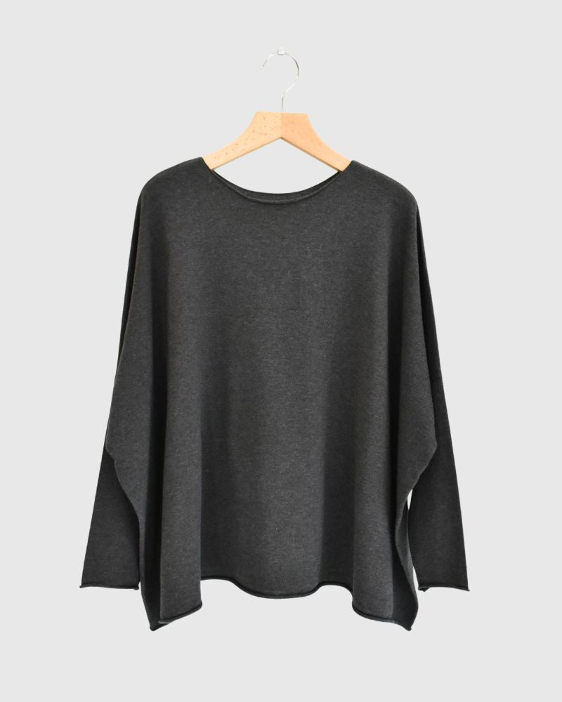 5-Color T-Line Pullover in CharcoalGray
