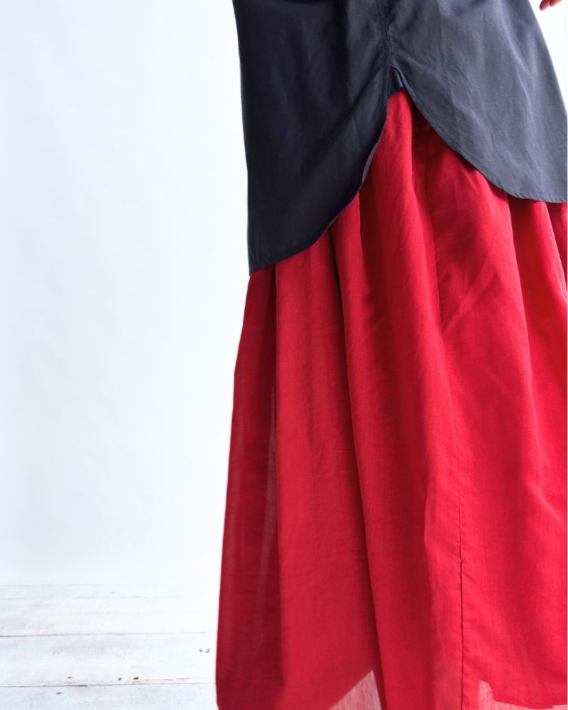 RAJASTHAN TUCK GATHERED SKIRT WITH LINING in Red
