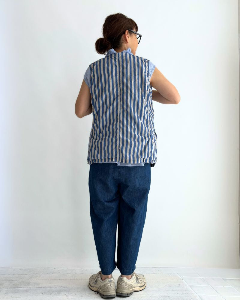 COTTON/LINEN DENIM 2TUCK TAPERED EASY PANTS in Blue