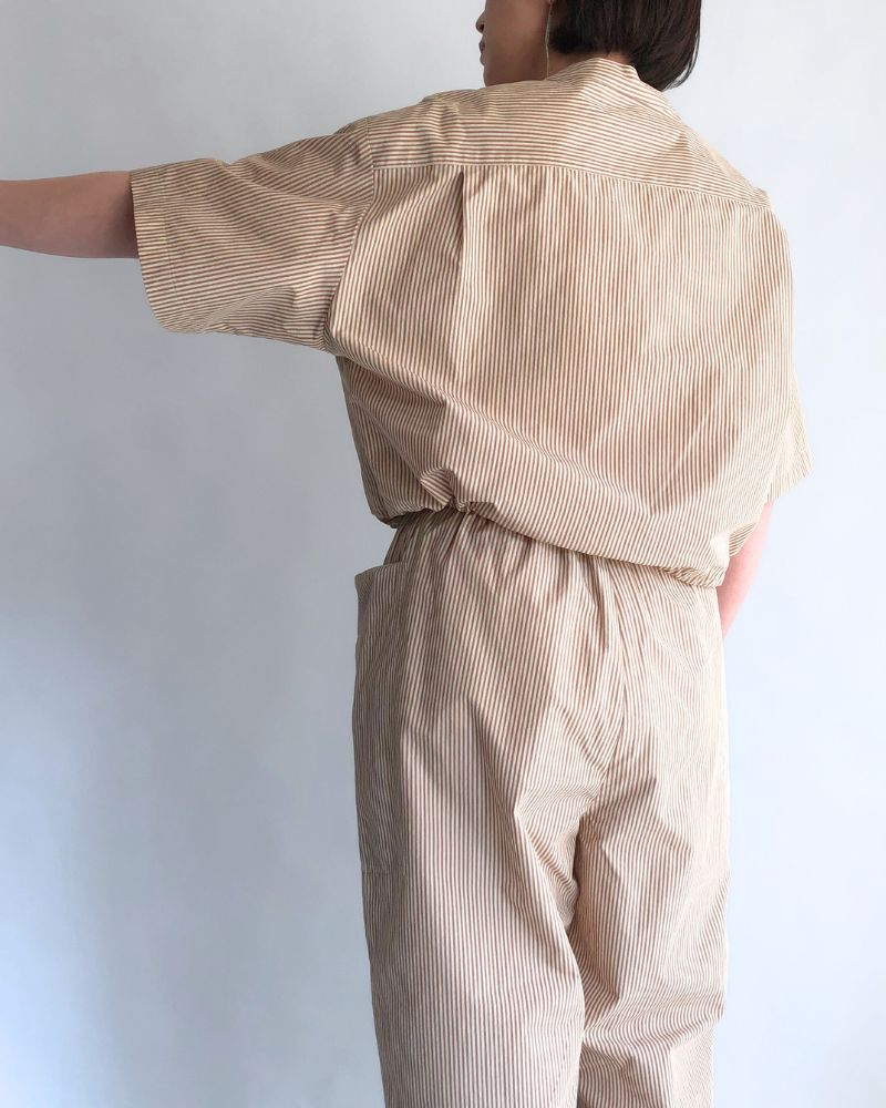 LUNA-W Short Sleeve No Collar Blouse in BeigeStripe