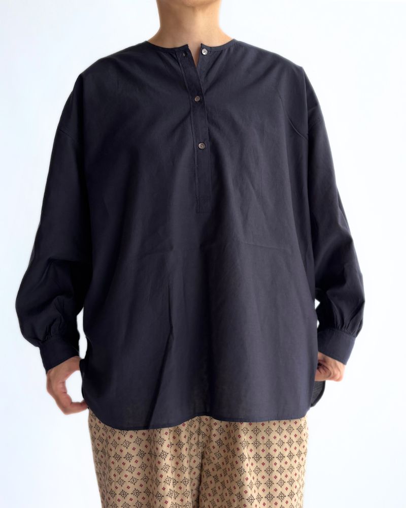 BANGALORE COTTON/SILK PLAIN PULLOVER SHIRT in Navy