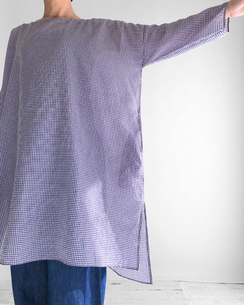 DROP SHOULDER SMOCK DRESS in OffWhite/Purple