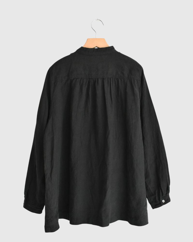 French Linen Shirt in Black