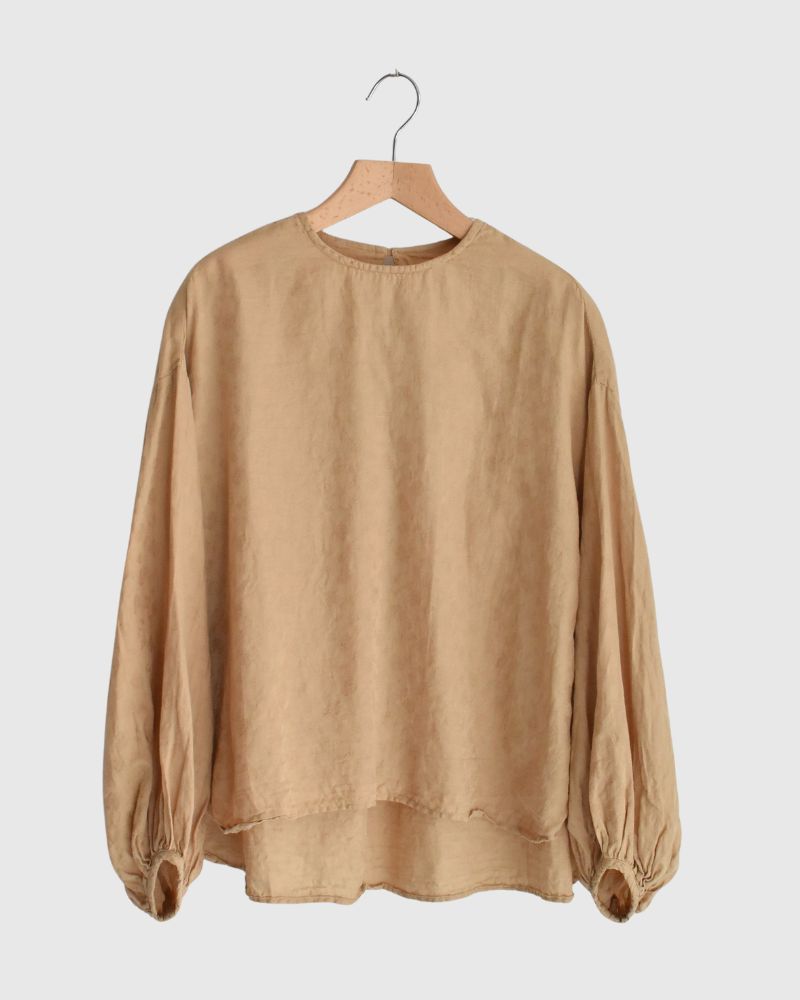 ANTIQUE ROSE JACQUARD MODERNIST BLOUSE in AntiqueBeige