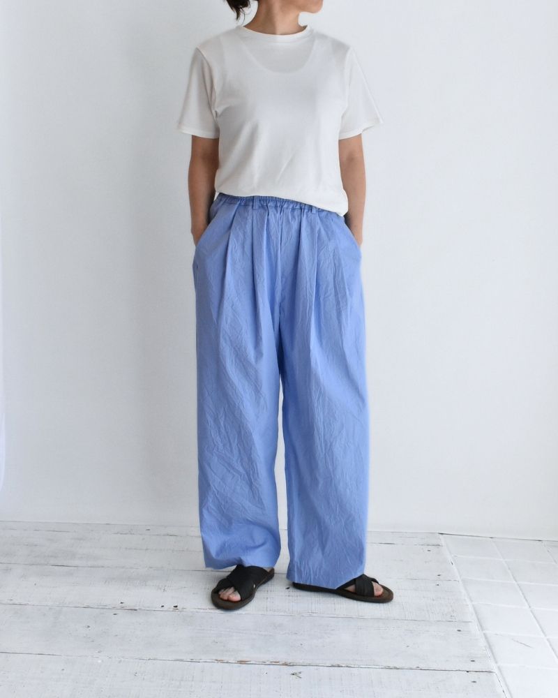 HAKU-CC Tuck Pants in Sax