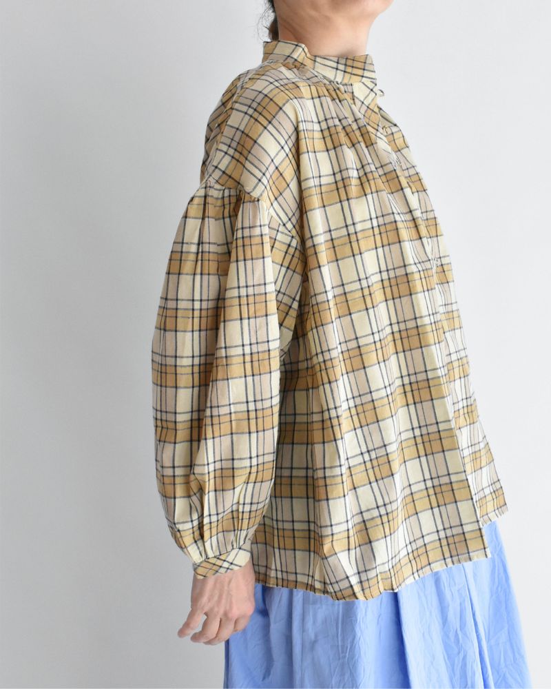Check Henley Shirt in Beige/Navy Check