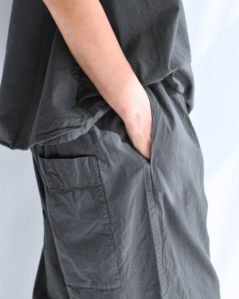 Shrink Wide Pants in Gray
