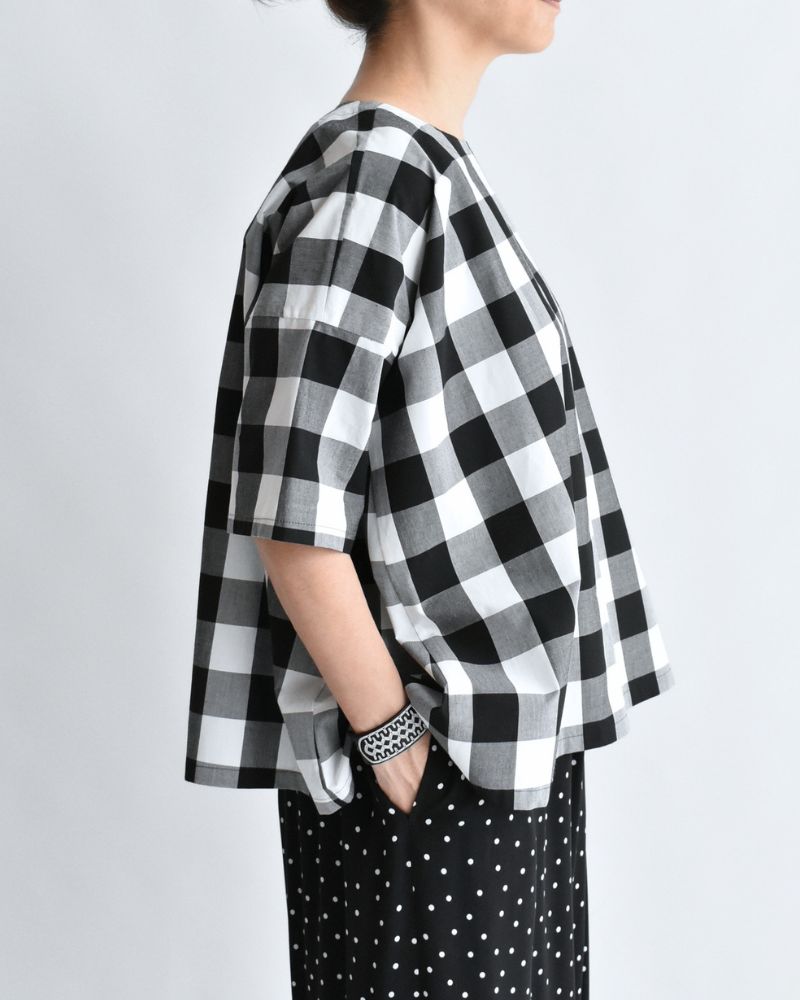 Block Check Panel T-Blouse in White/Black