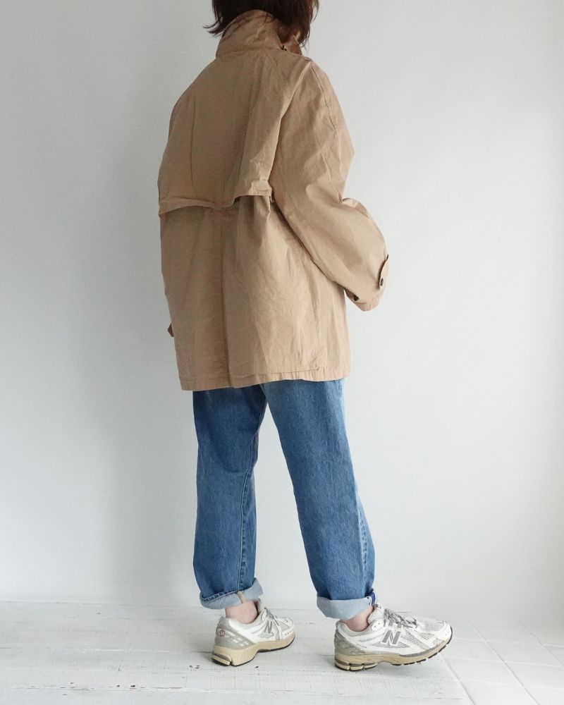 Balmacaan Short Coat in GrayKhaki
