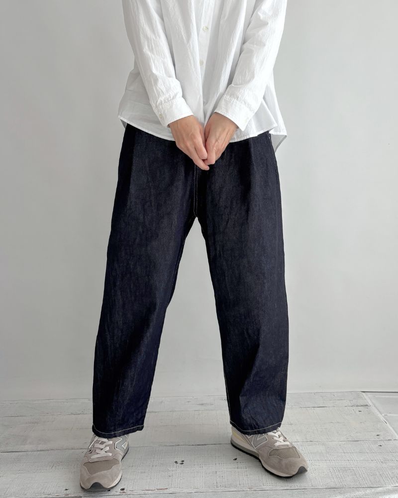 Cocoon Tapered Pants (DENIM) in Indigo