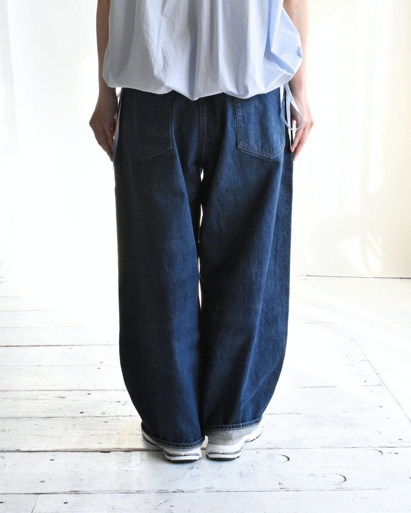 Wide Denim Pants in Indigo