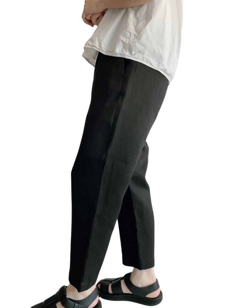 LINEN TWILL EASY TAPERED PANTS in Black