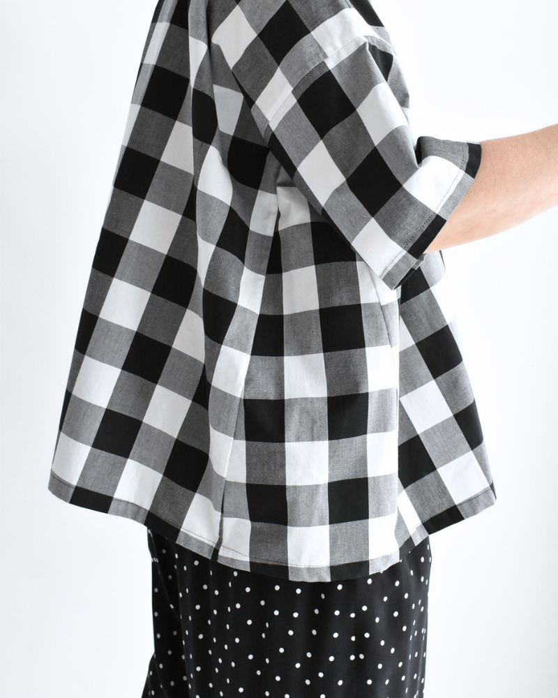 Block Check Panel T-Blouse in White/Black