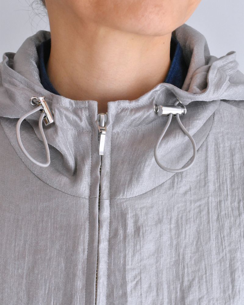 Shiny Hoodie Blouson in LightPurple