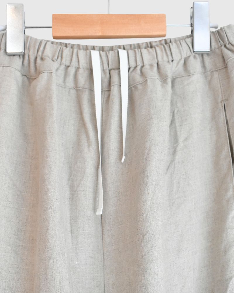 Linen Oval Pants in Beige
