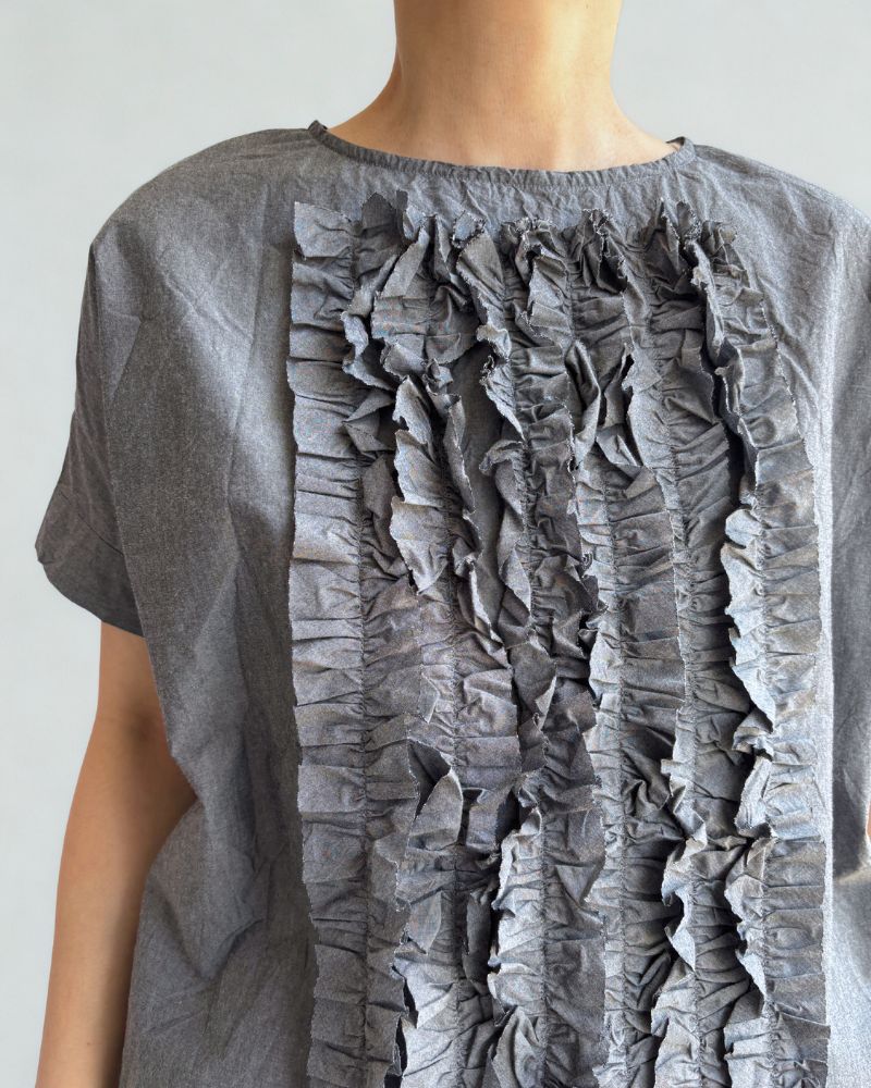 Front Frill Blouse in Gray