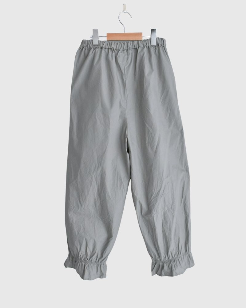 Hem Frill Pants in Gray