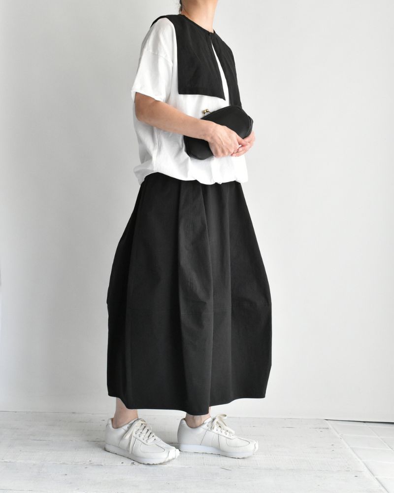 Rib Barrel Skirt in Black