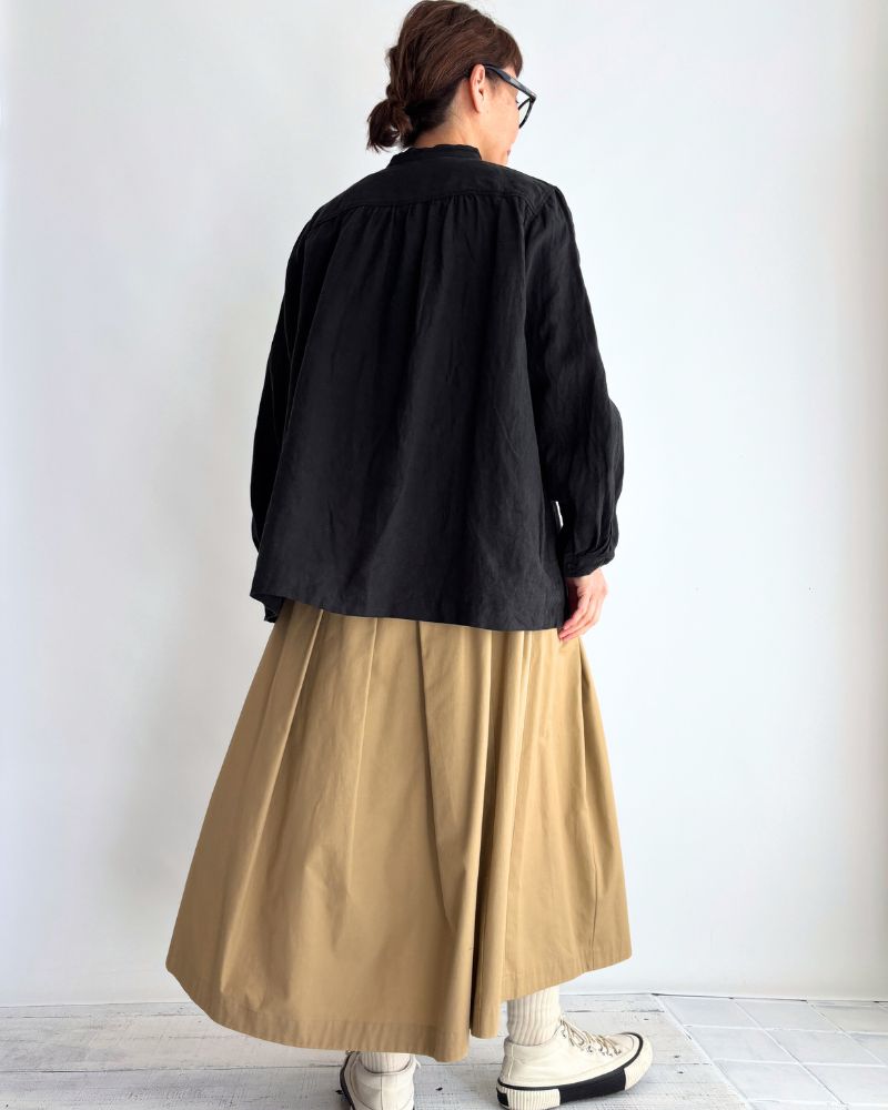 French Linen Shirt in Black