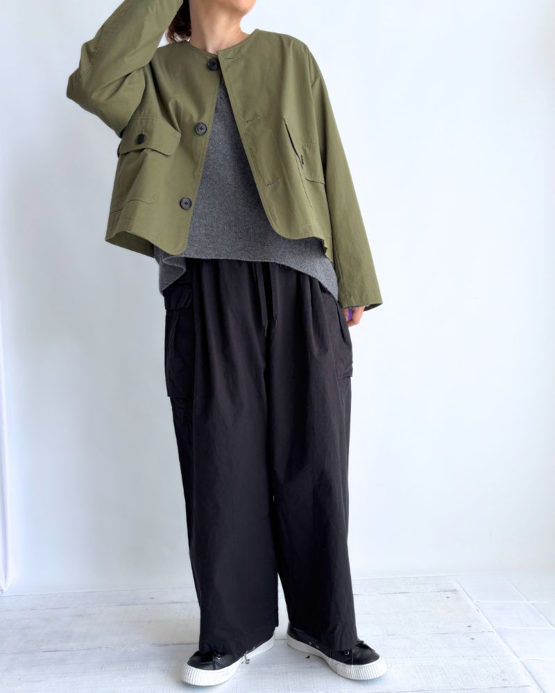 Unisex Cargo Pants in Black