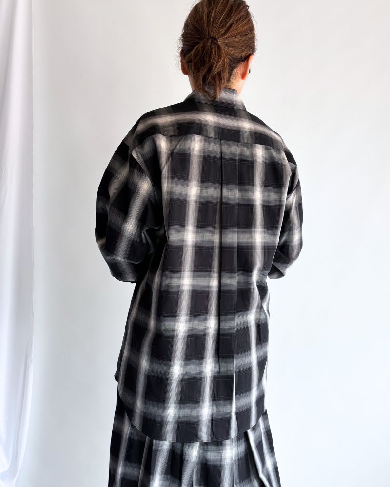 DORIS-W Frill Blouse in GrayCheck