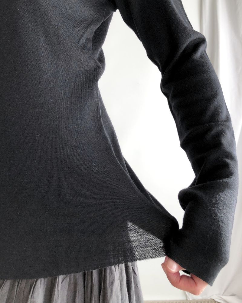 Slim fit crew neck in Black