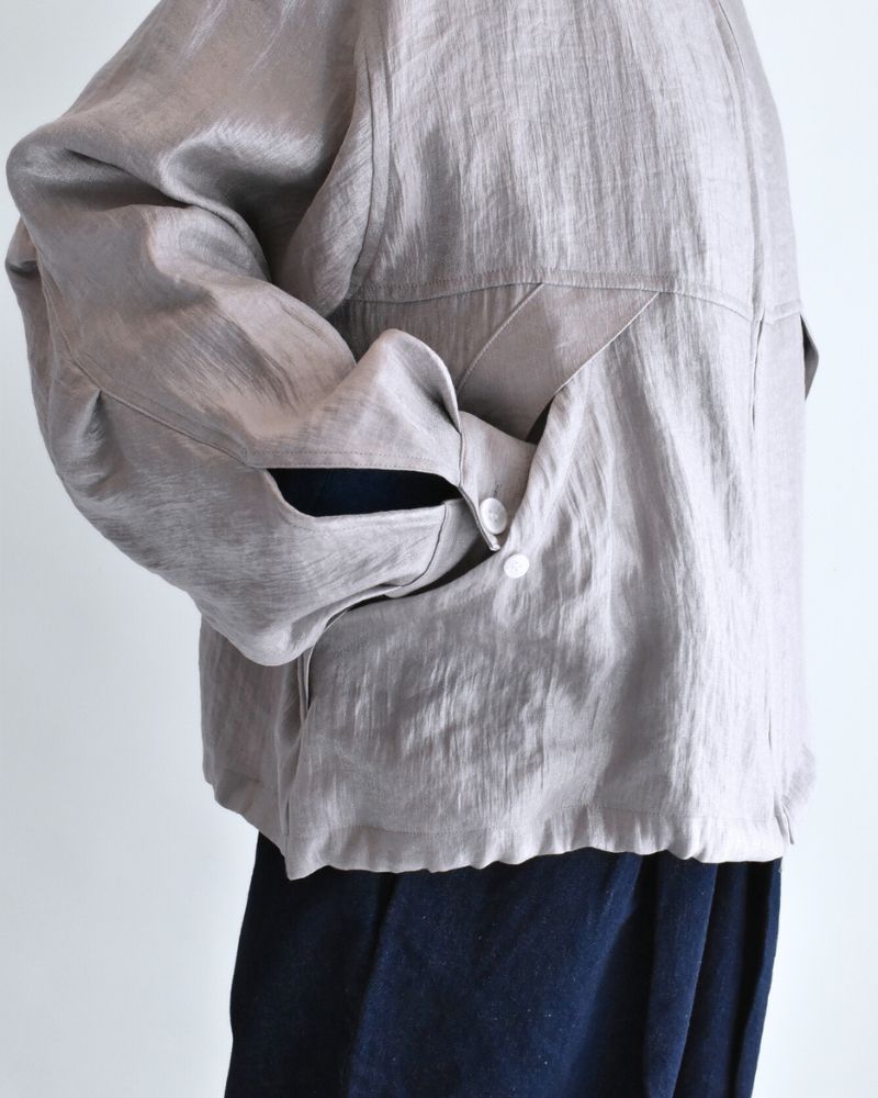 Shiny Hoodie Blouson in LightPurple