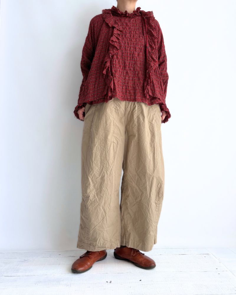 Check Neck Frill Box Pullover in AkaCheck