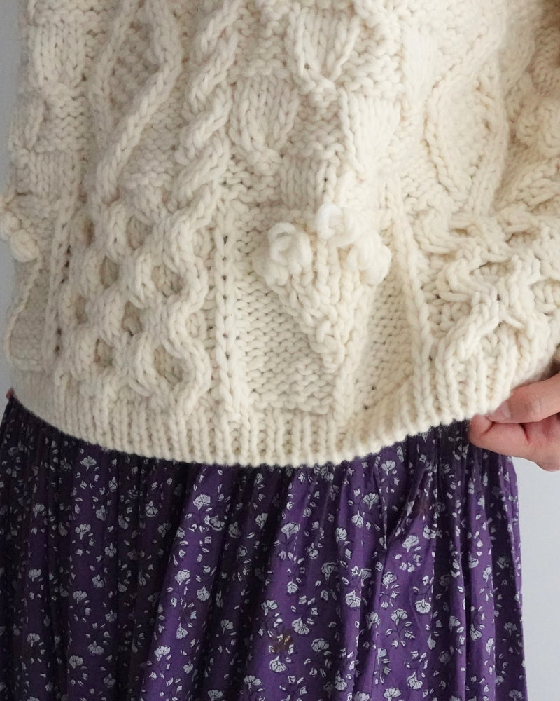 Peru Hand Knit Pullover in White