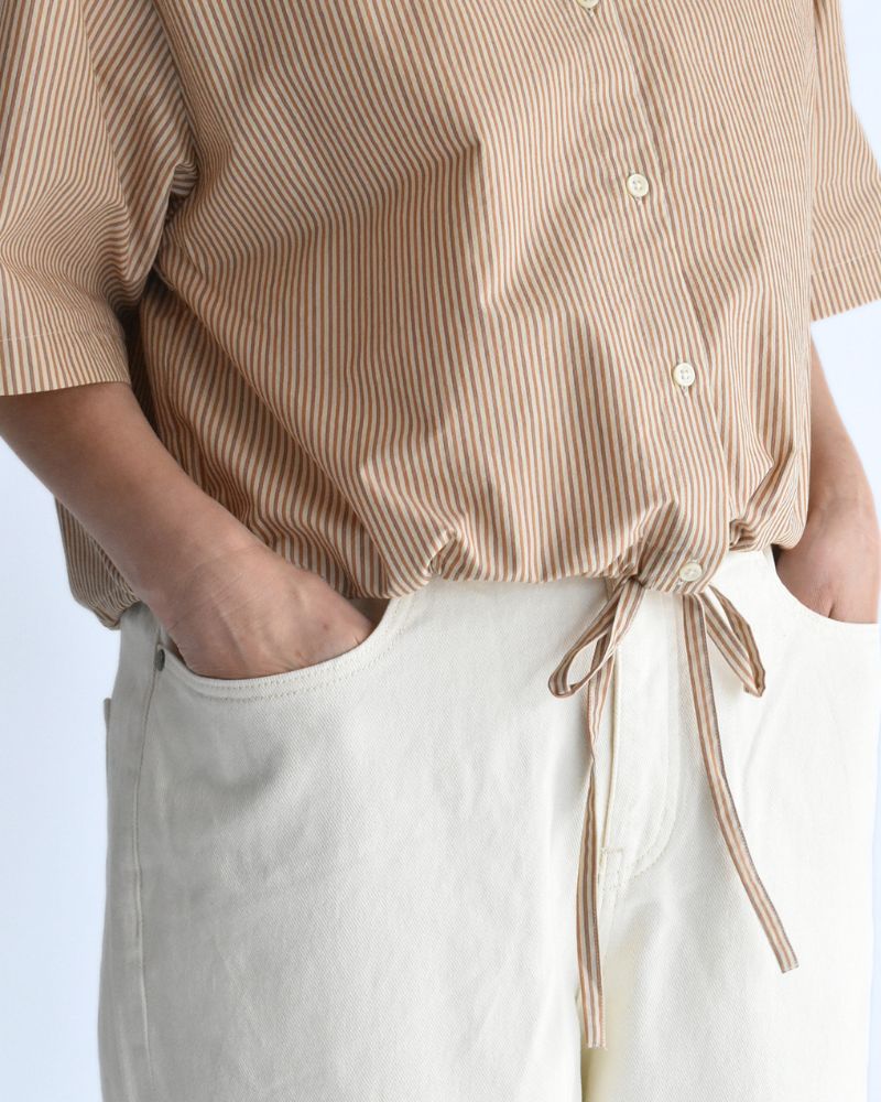 LUNA-W Short Sleeve No Collar Blouse in BeigeStripe
