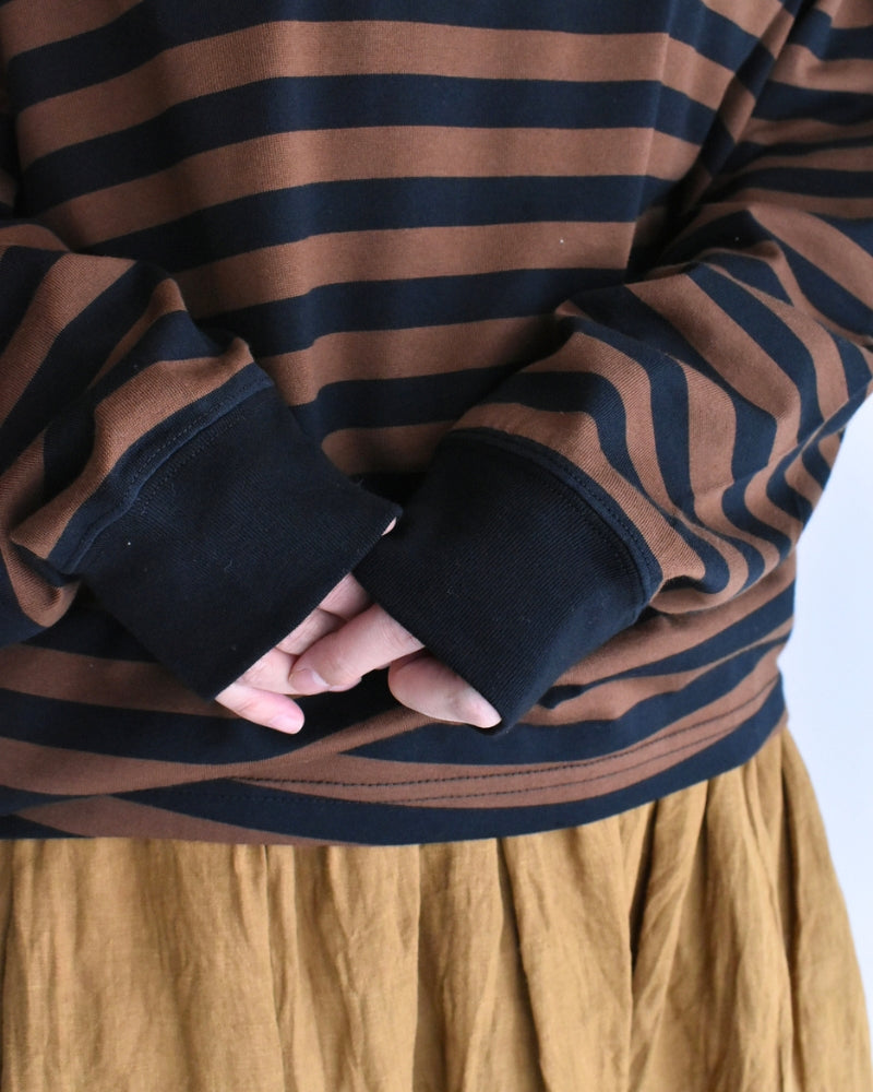 Tuck Cocoon T-Shirt in Brown/Black Border