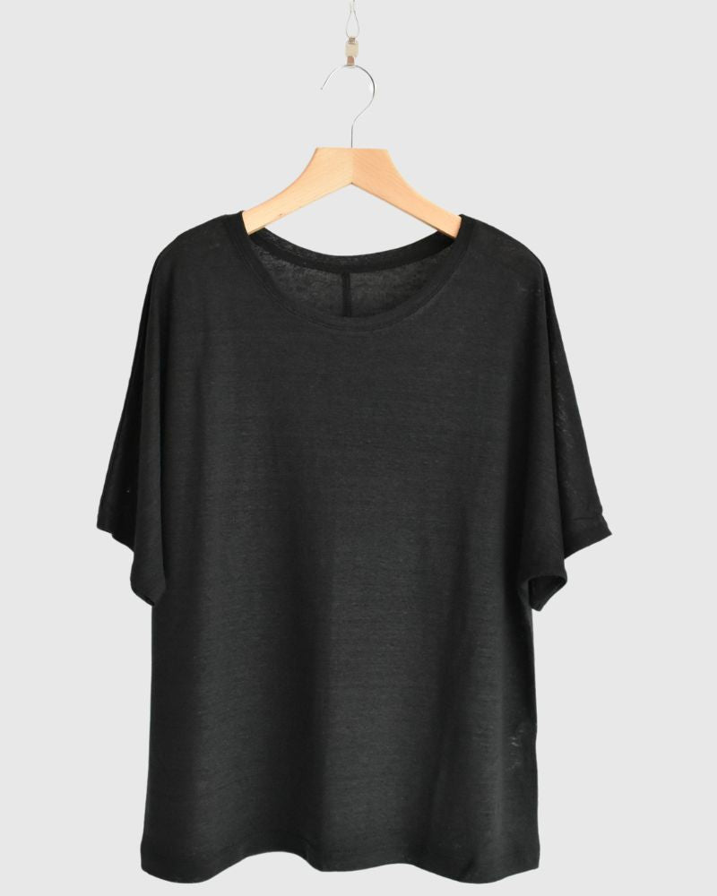 Linen T-shirt in Black