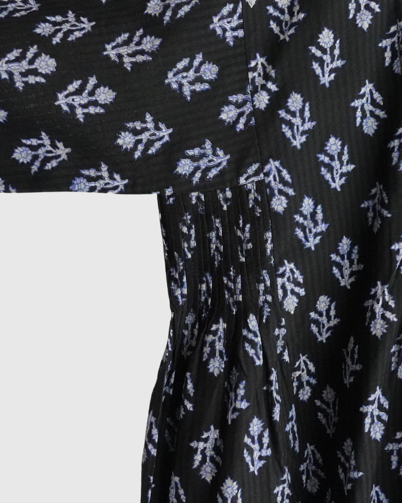 CREW-NECK P/O SHIRT DRESS WITH PINTUCK in Black