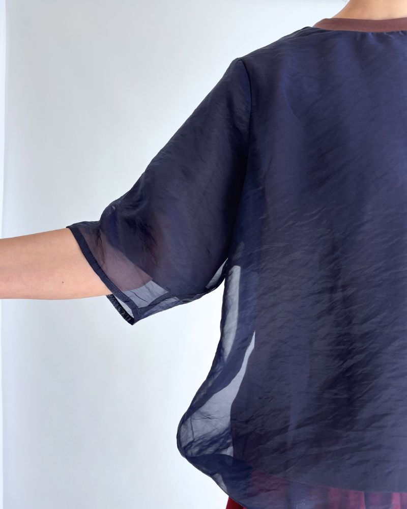 Sheer Layered Top ‘SAN’ in Navy