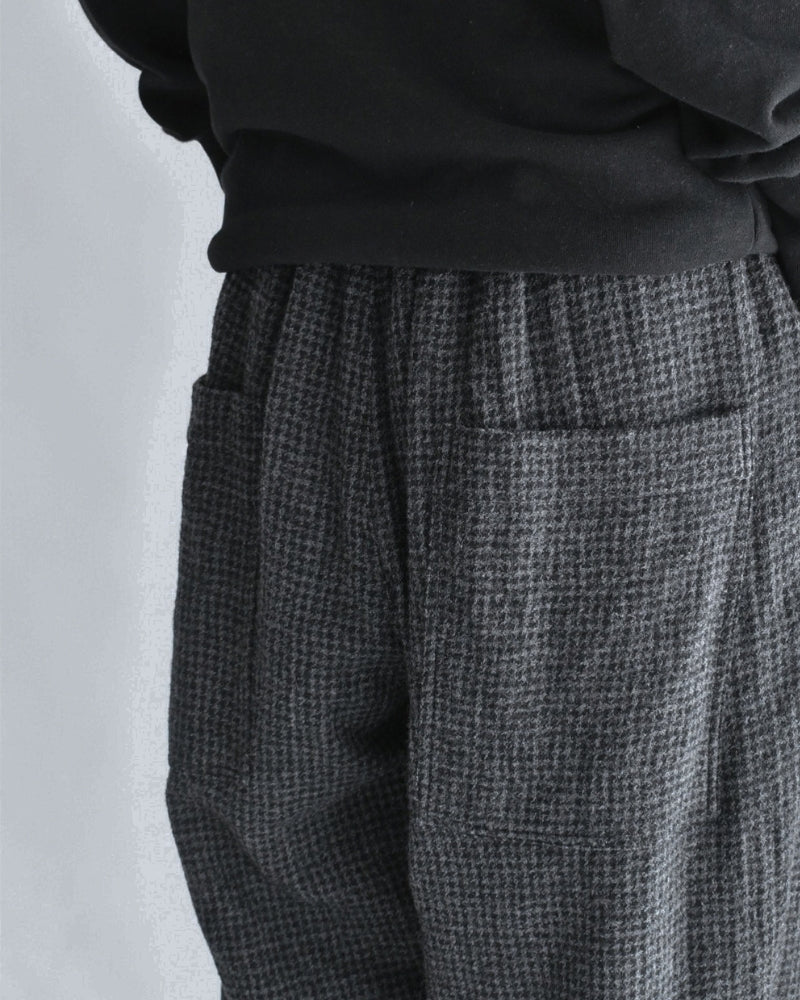 Wool Gauze Houndstooth Pants in Charcoal