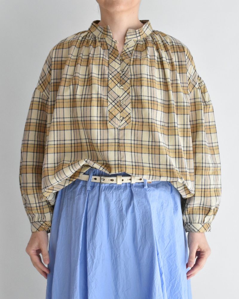 Check Henley Shirt in Beige/Navy Check