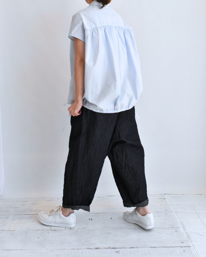 TENDER-W Back Gather French Sleeve Blouse in SaxCheck