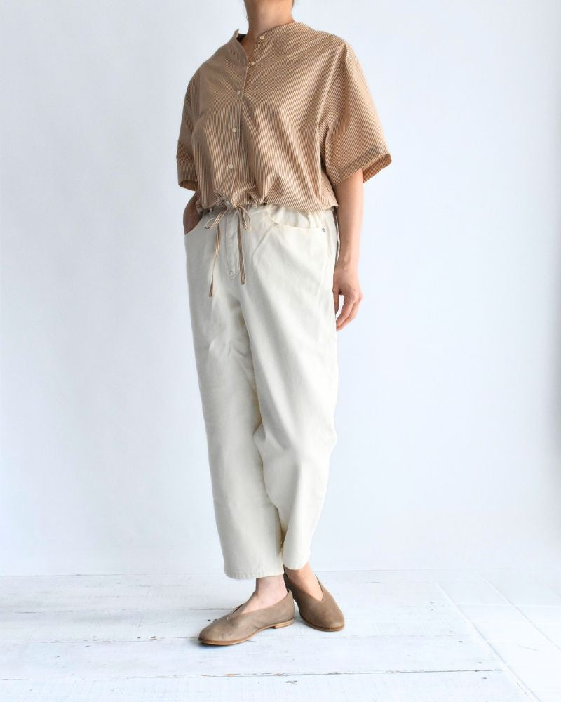LUNA-W Short Sleeve No Collar Blouse in BeigeStripe