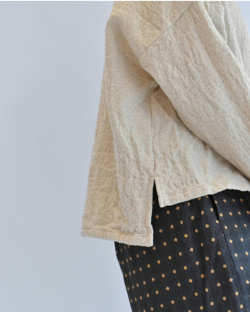 Wool Box Pullover in Beige
