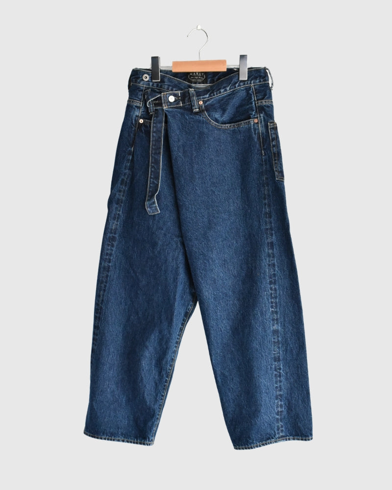 Selvedge Denim Asymmetric Tuck Pants in Blue